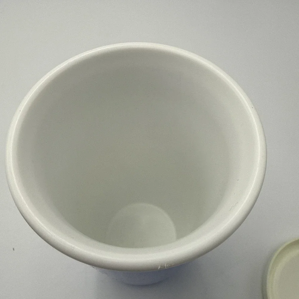 Tupperware 24oz Blue Insulated Tumbler Drink Cup #3329A-3 With Lid-VGC